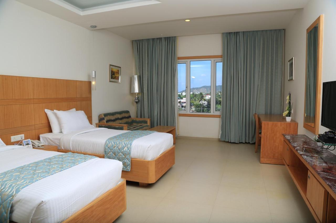 Dhanalakshmi Srinivasan Hotels Perambalur Εξωτερικό φωτογραφία