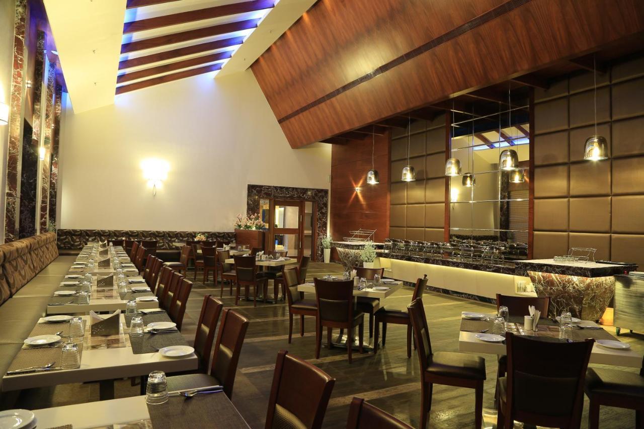 Dhanalakshmi Srinivasan Hotels Perambalur Εξωτερικό φωτογραφία
